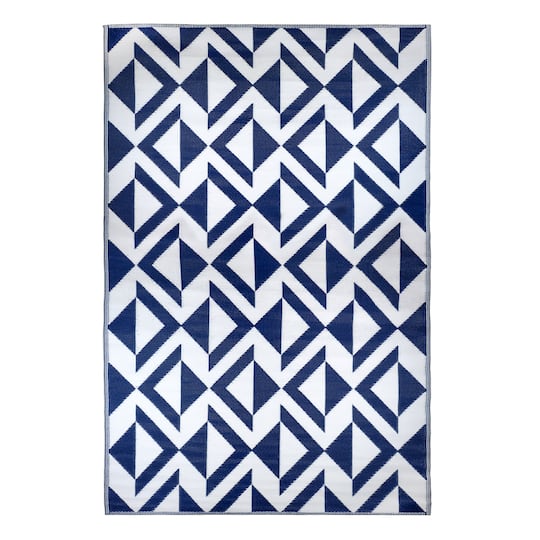 Blue & White Geometric Outdoor Rug by Ashland®